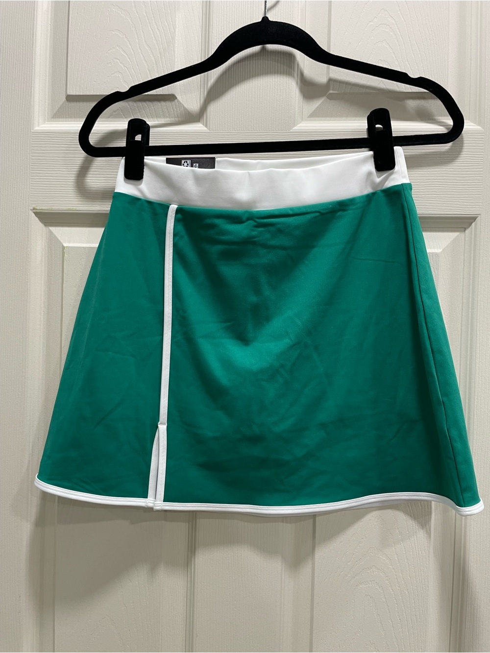 NWT GapFit Side Slit Skort Green and White Size S - Picture 4 of 8